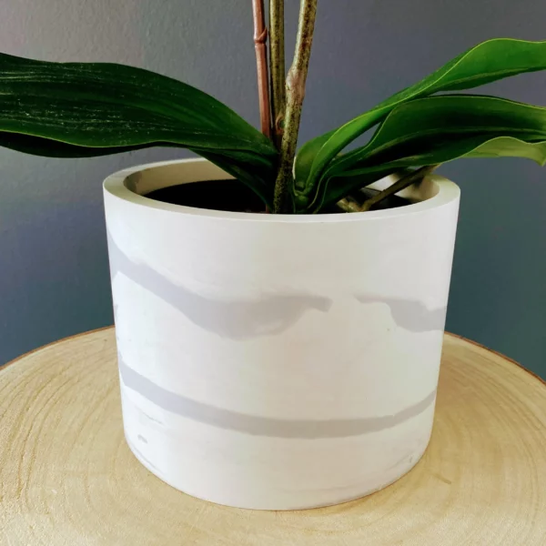 CACHE-POT