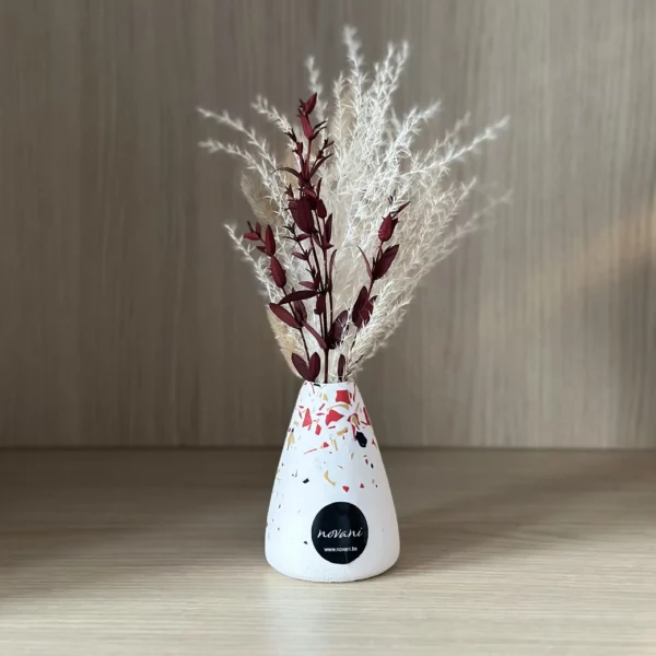VASE [M]