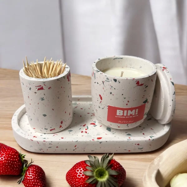 PLATEAU VIDE-POCHES « BIM ! La fraise qui en jette »